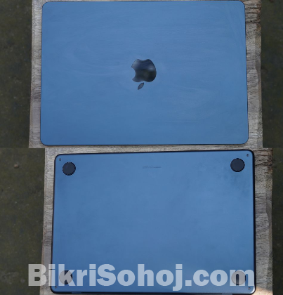 MacBook Air M2 (2022)